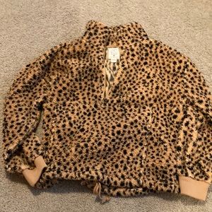 Billabong Women’s fleece pullover Cheetah sz M